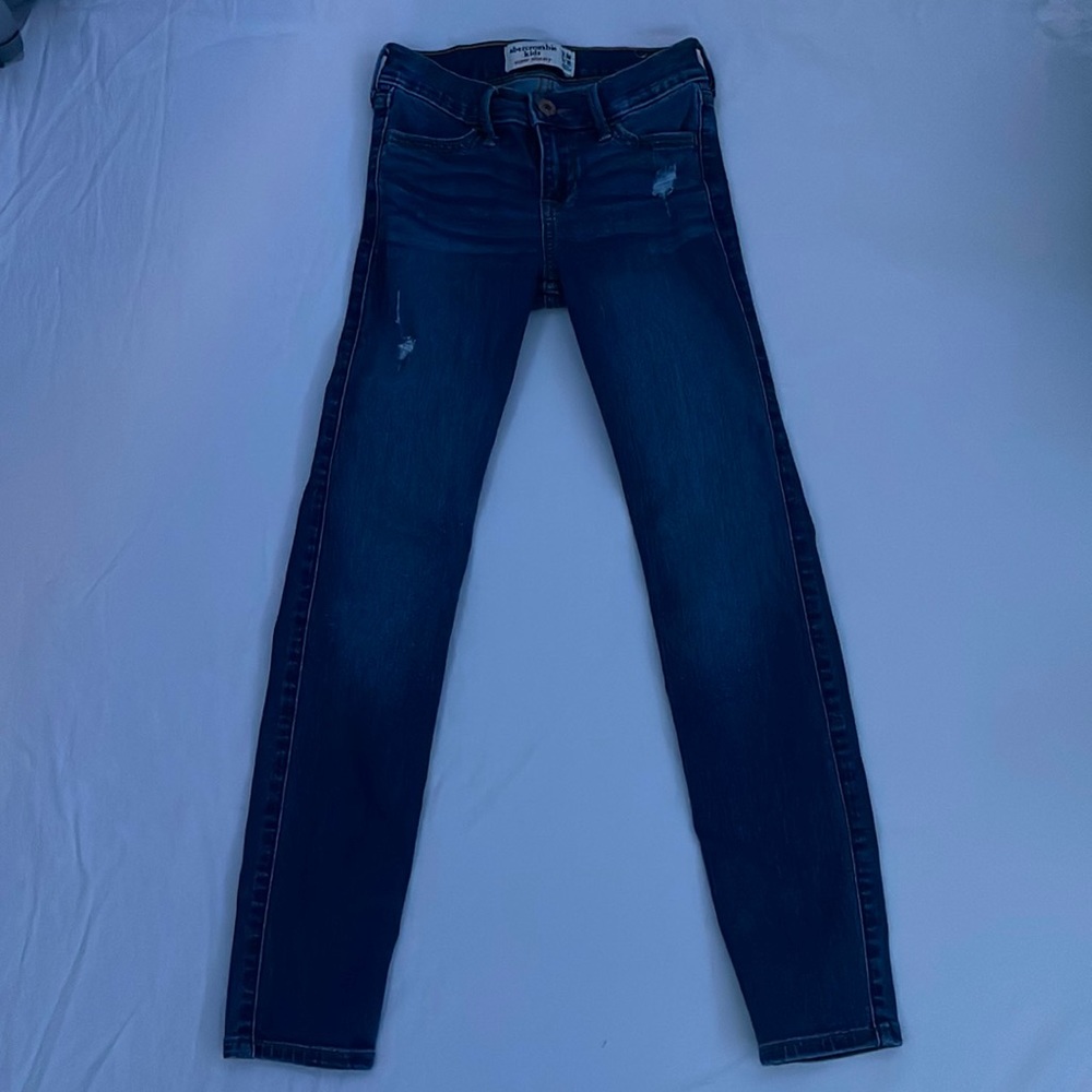 Abercrombie kids super skinny slims 9/10